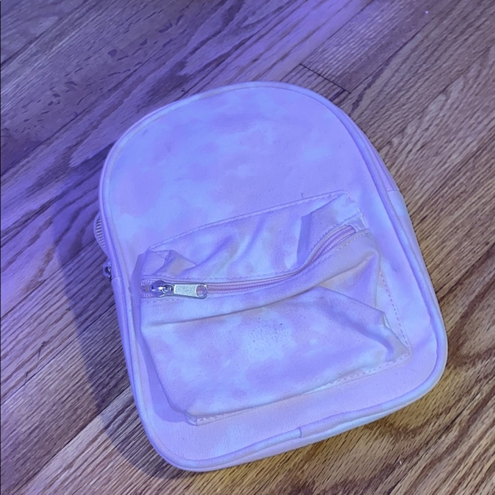 Cute ✨😊✨pink tie die backpack 🎒